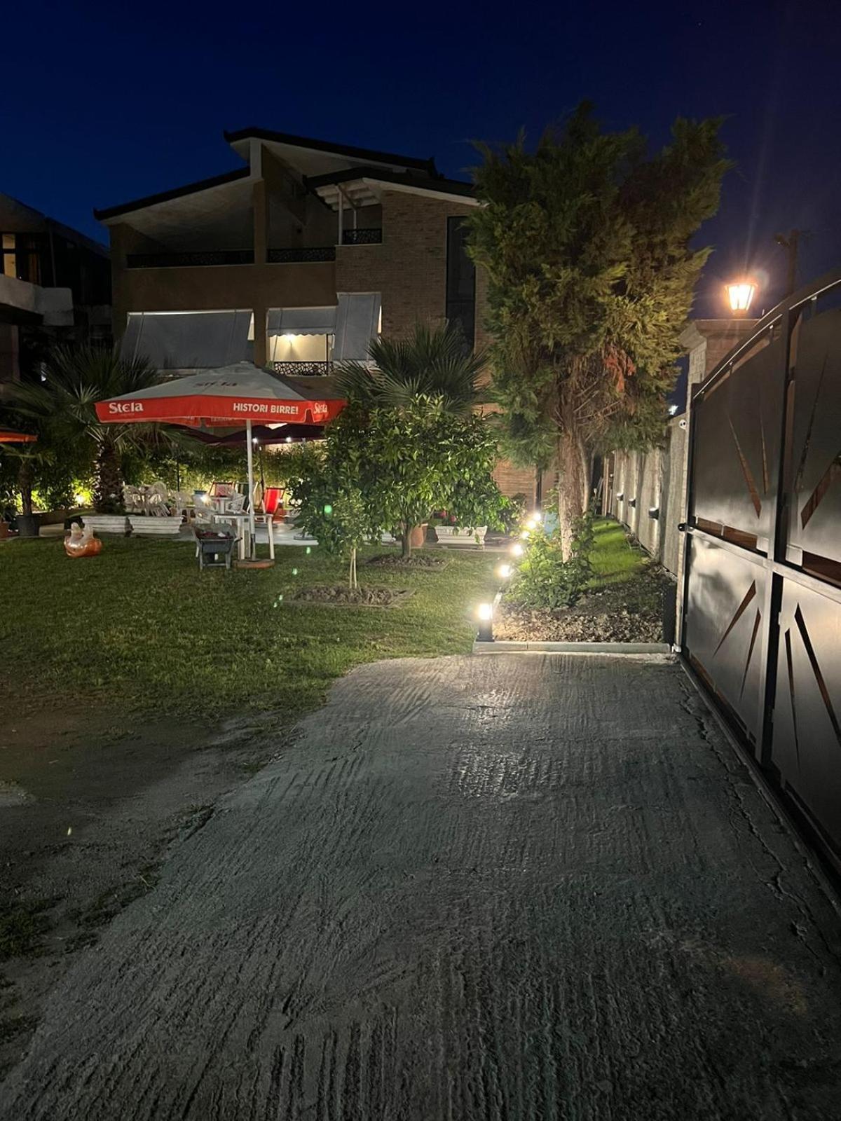 Vila Hoxha Durres Exterior photo